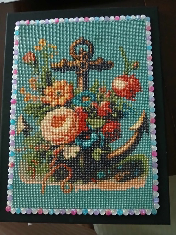 The Anchor and the Roses
